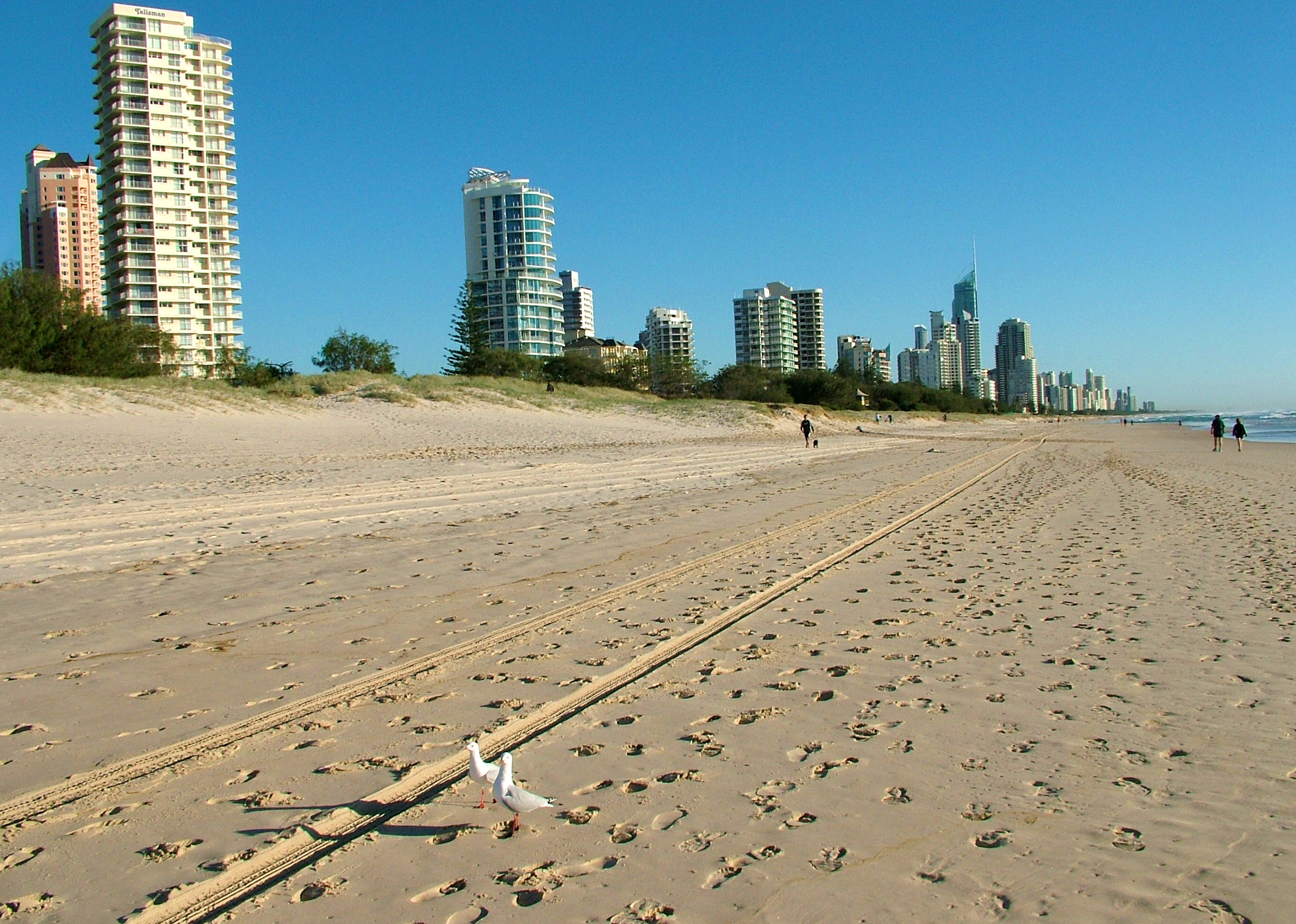 Broadbeach Beach
