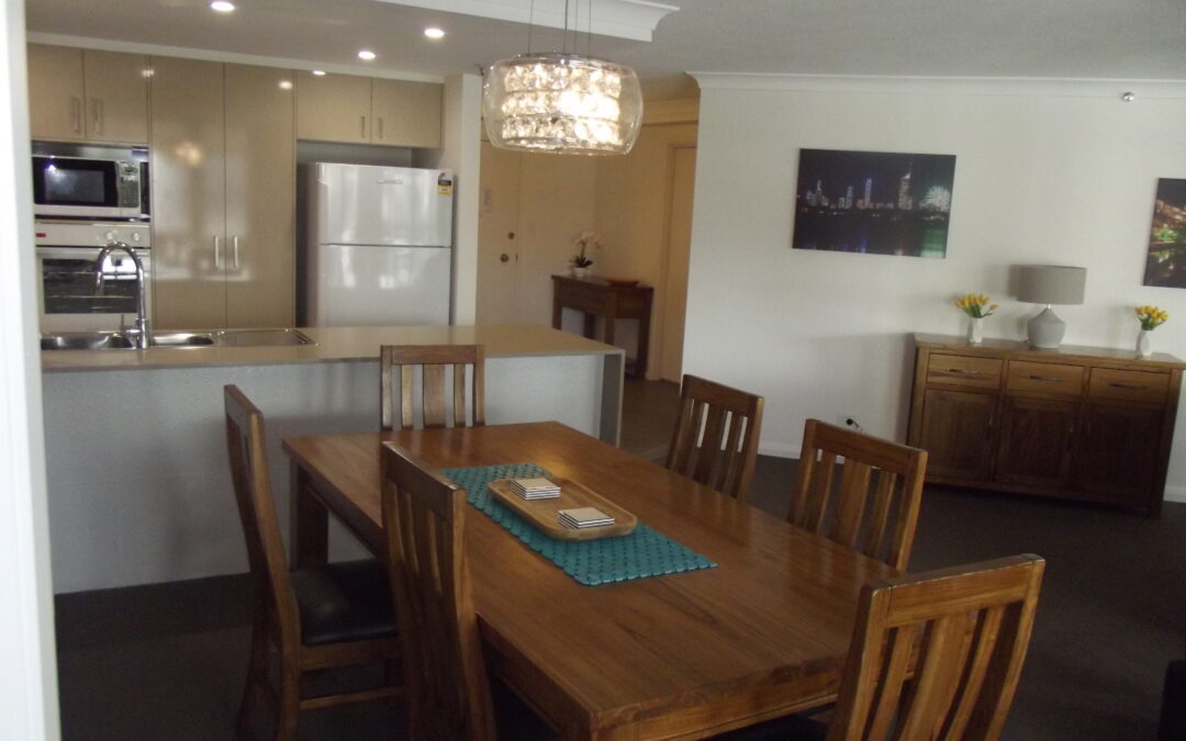 Victoria Square Apartments Accommodation Dining