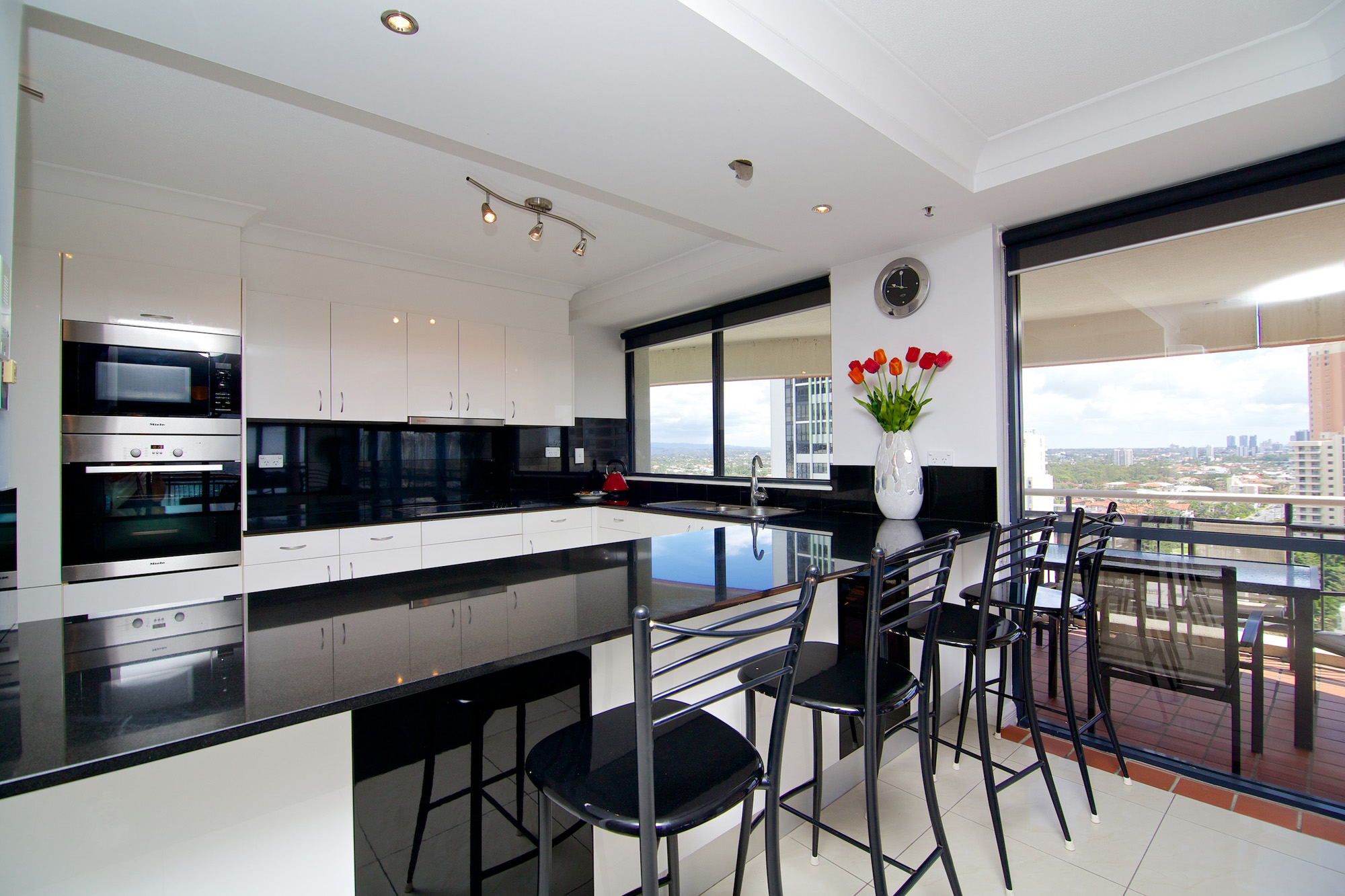 Victoria Square Apartments Kitchen