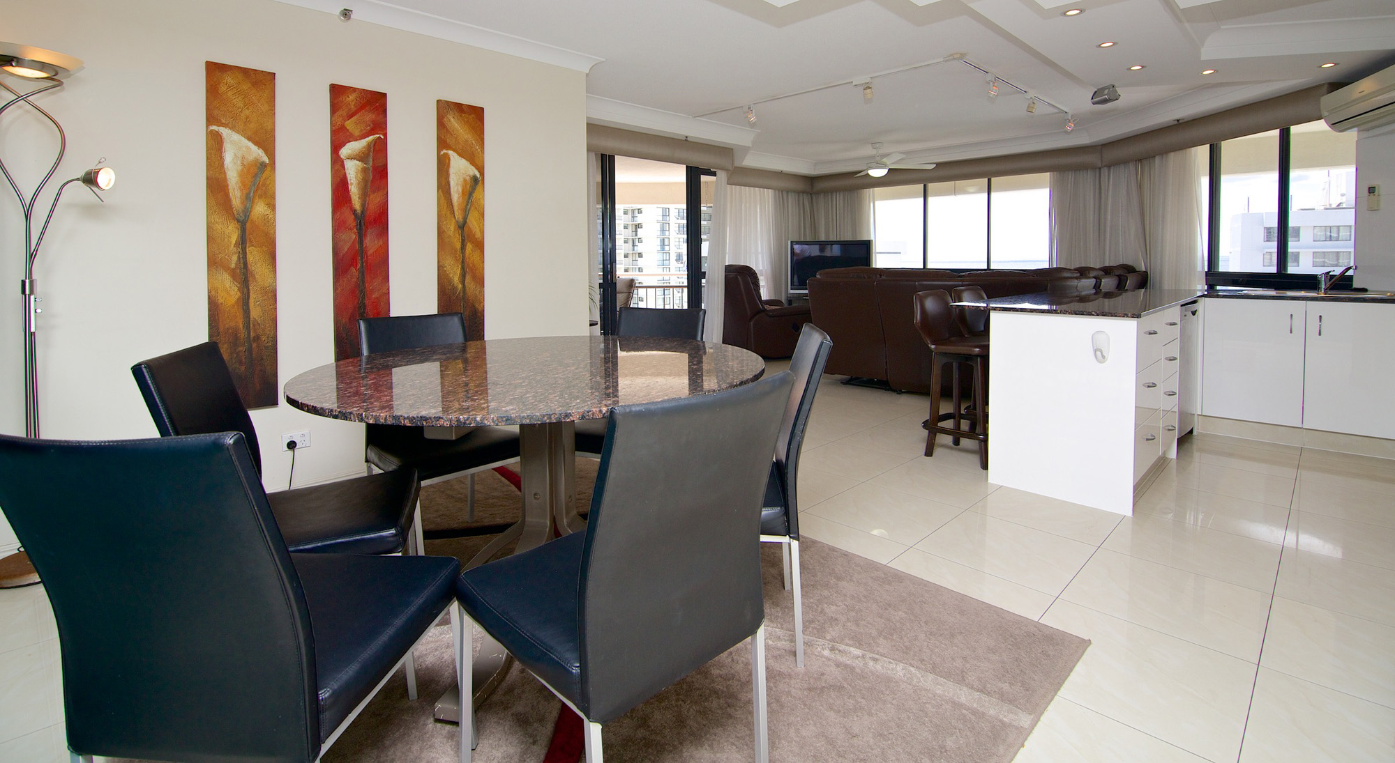 Victoria Square Apartments Accommodation Living Area