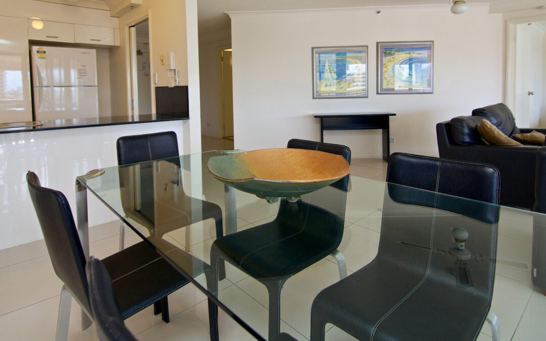 Victoria Square Apartments Accommodation Dining